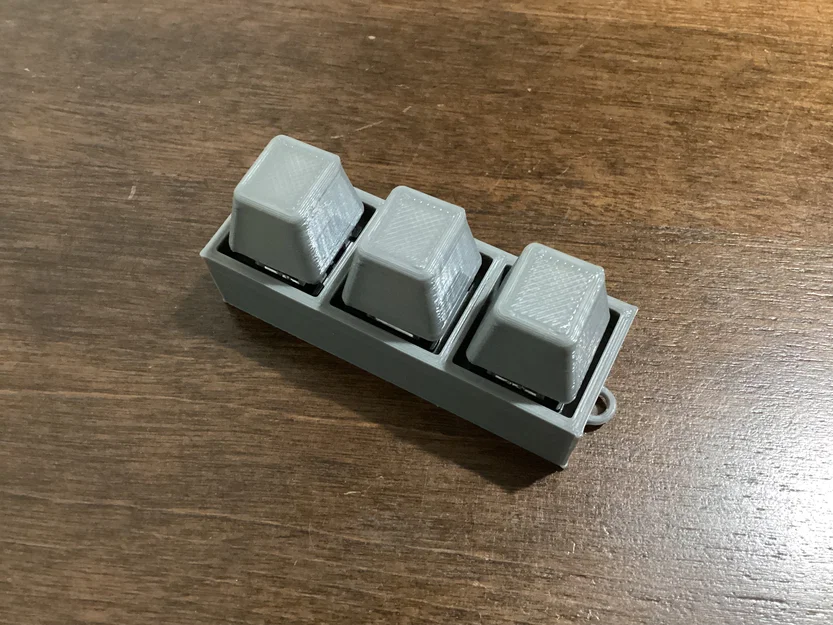 Mô hình đồ chơi Keyboard Fidget: Móc khóa bấm phím cơ giảm stress - Image 1
