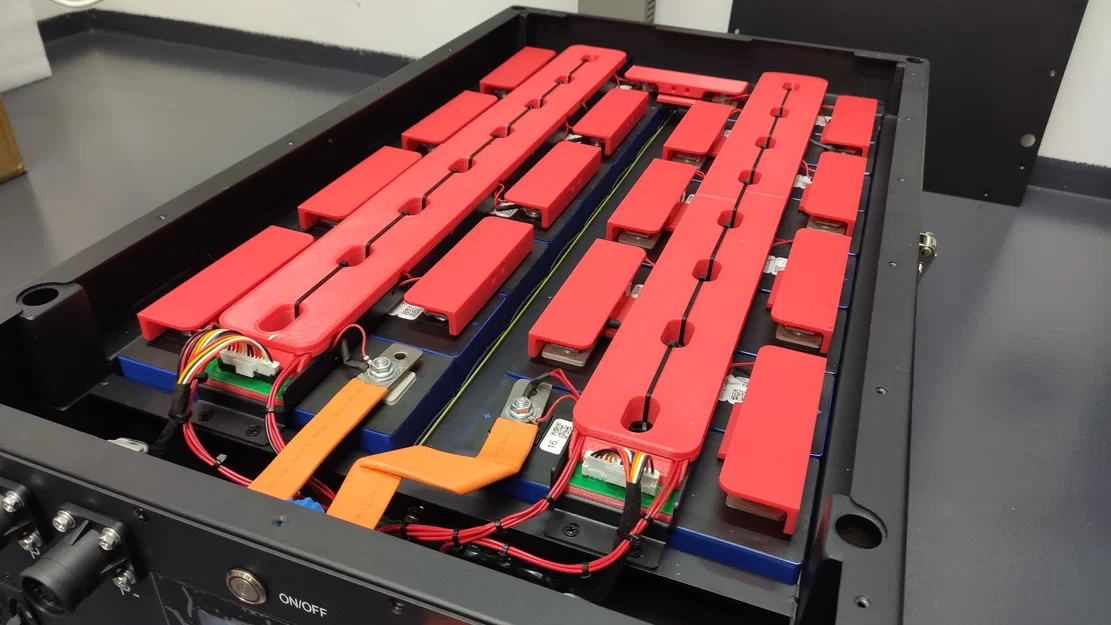 Ốp che terminal busbar cho cell LiFePo4 280Ah - Image 5