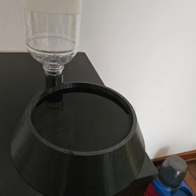 Bát nước cho thú cưng tự châm với ngàm gắn chai nước ngọt (PET Bottle)