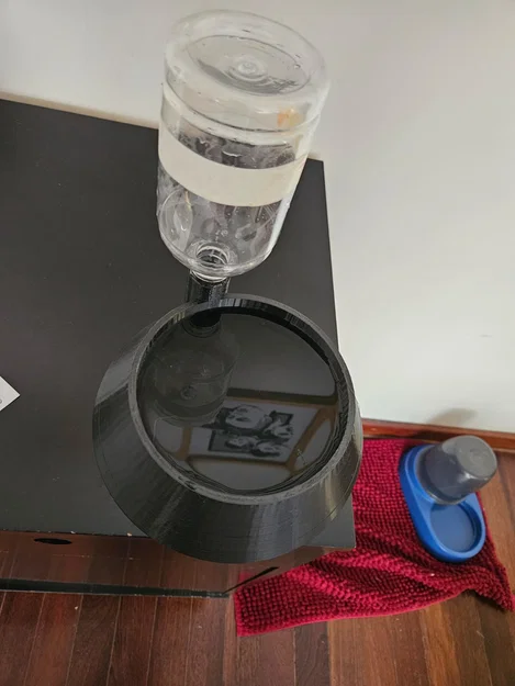 Bát nước cho thú cưng tự châm với ngàm gắn chai nước ngọt (PET Bottle) - Image 2