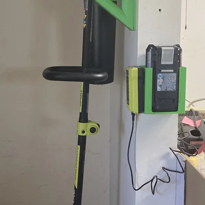Giá treo tường Ryobi 40V Expand-It Trimmer