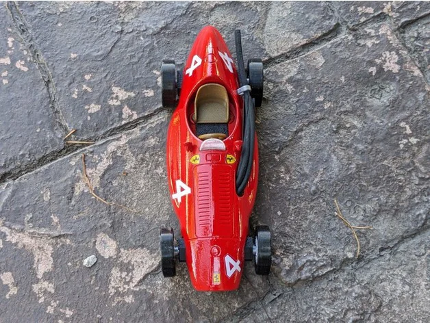 Mô hình xe đua Ferrari 553 1954 in 3D ấn tượng - Image 3