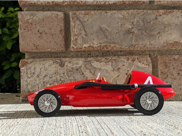 Mô hình xe đua Ferrari 553 1954 in 3D ấn tượng - Image 4