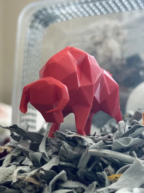 Low-Poly Charging Bull - Image 1