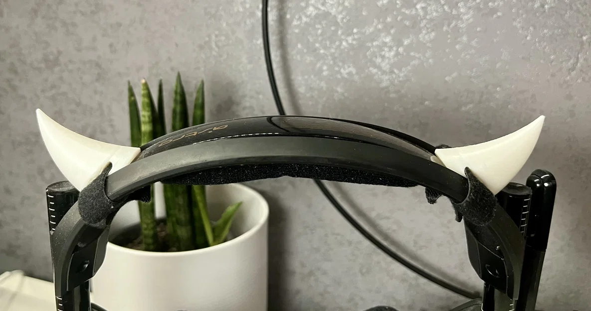 Sừng Quỷ Gắn Cho Headset & Headphones - Image 2