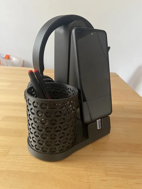 Khay sắp xếp bàn kèm bộ sạc điện thoại (Table Organiser with Phone Charger) - Image 2