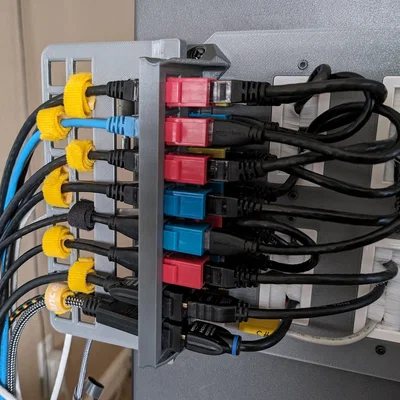 Patch panel Keystone 16 cổng kèm strain relief cho cáp