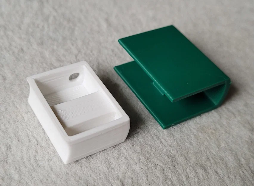 Móc khóa quyển sách (Book keychain) - Image 8