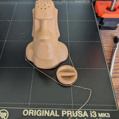 Hũ Rắc Muối Moai (Moai Salt Shaker)