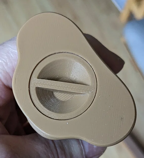 Hũ Rắc Muối Moai (Moai Salt Shaker) - Image 4