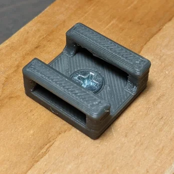 Velcro Strap Anchor (Móc neo dây Velcro)