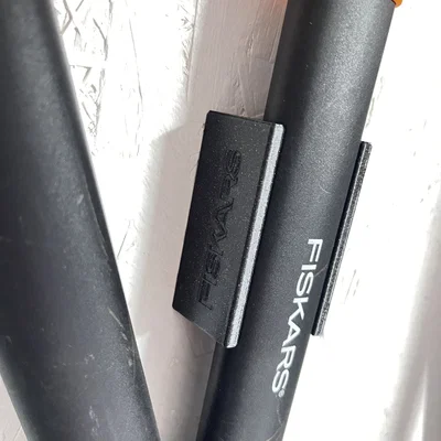 Kẹp snap-on cho dụng cụ Fiskars (Fiskars Tool snap on clamp)