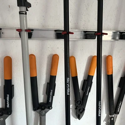 Kẹp snap-on cho dụng cụ Fiskars (Fiskars Tool snap on clamp)