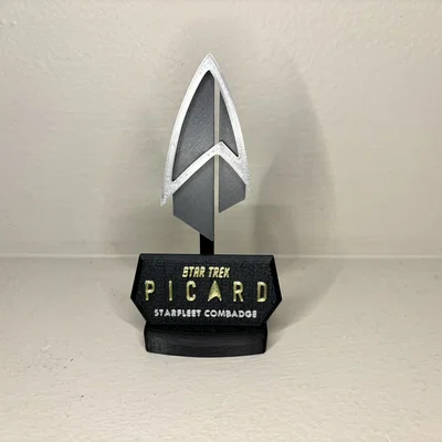 Combadge Star Trek: Picard (kèm chân đế)
