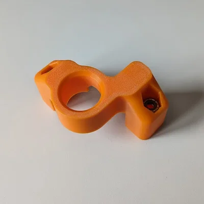 Chắn Main Breaker FRC - Ốc Captured Nut 1/4-20