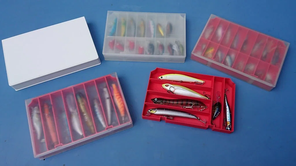 Hộp ngăn đựng đồ nhỏ từ vỏ băng VHS (mồi câu & linh tinh) - Image 1