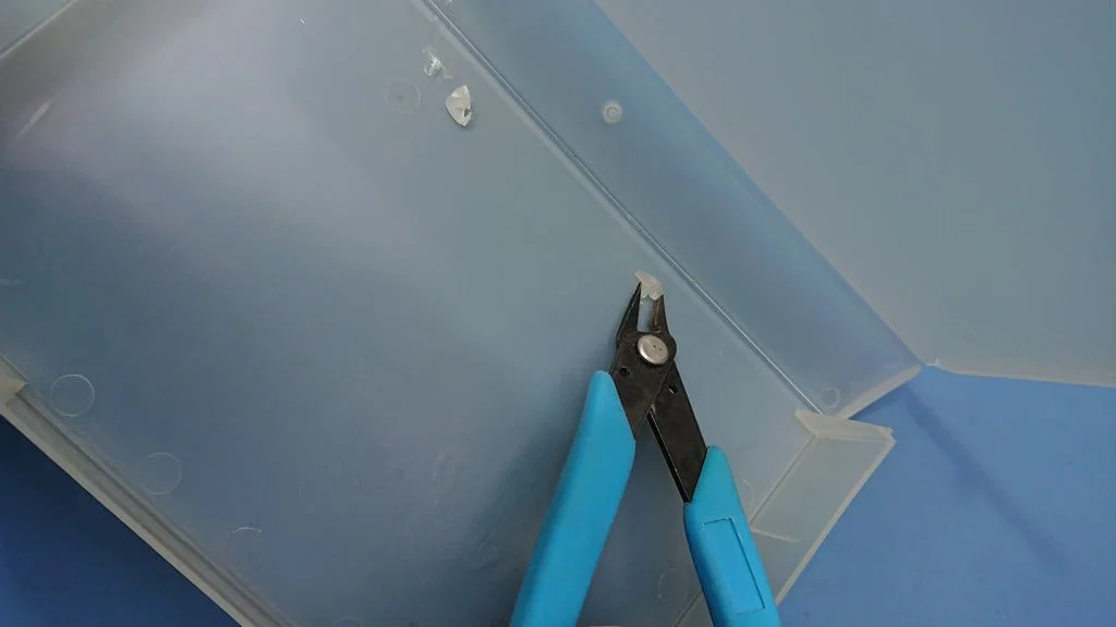 Hộp ngăn đựng đồ nhỏ từ vỏ băng VHS (mồi câu & linh tinh) - Image 10