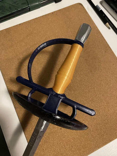 Chuôi HEMA Smallsword cho lưỡi Epee Mk 1 - Image 1