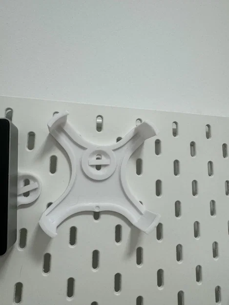 Giá treo Philips Hue Bridge cho SKÅDIS - Image 2