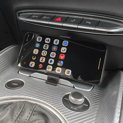 Giá đỡ điện thoại Audi TT 8S cho cụm console trung tâm