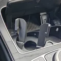 Giá đỡ điện thoại tiện lợi lắp đặt trong khay để ly xe hơi - Thumbnail 1