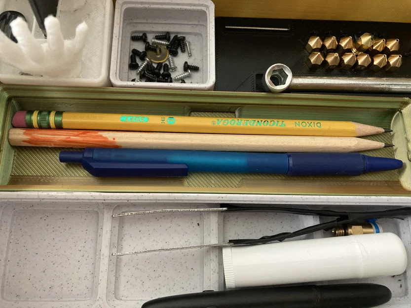 Gridfinity 1x4 - Khay đựng bút đơn giản - Image 1