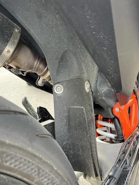 Nắp che ốc KTM 690 SMCR (screw cap/ Schraubenabdeckung) - Image 2