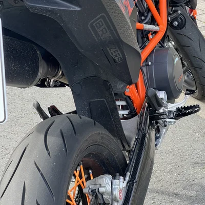 Nắp che ốc KTM 690 SMCR (screw cap/ Schraubenabdeckung)