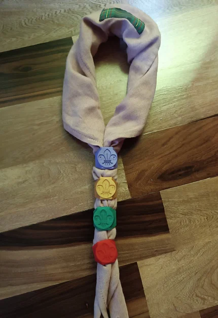 Woggle hoa bách hợp Hướng đạo quốc tế (International scout fleur de lis woggle) - Image 7