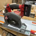 Đế trượt máy cưa đĩa Milwaukee M18 biến hình thành máy cưa ray - Thumbnail 2