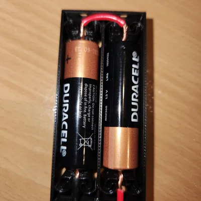 Bộ Gá Pin AA Tạm Thời (AA Makeshift Battery Holder)