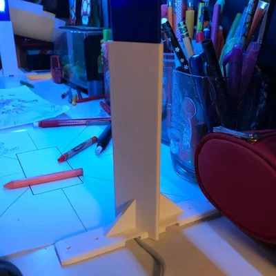 LED light arc remix – Đế gọn hơn, đi dây nguồn LED bên trong