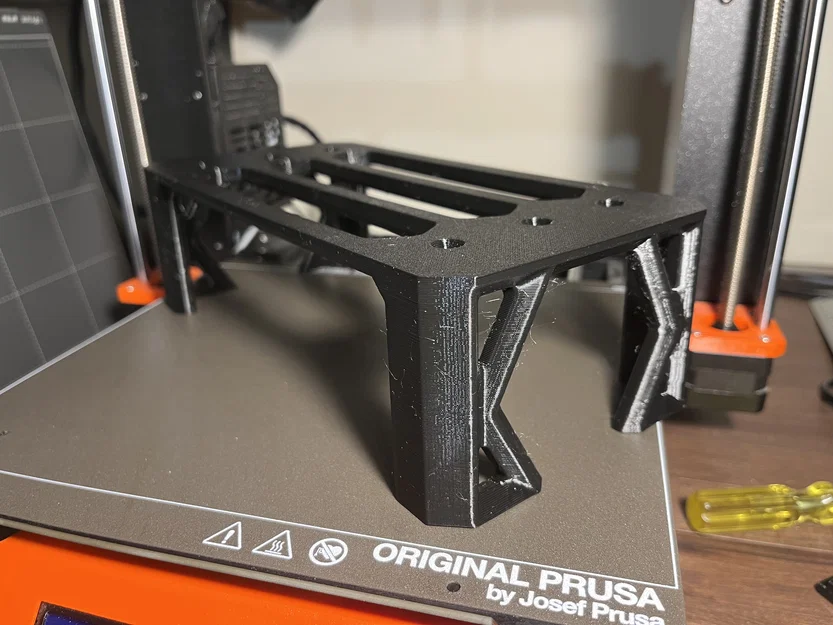 Chân đế PC đa năng (PC Stand) với thiết kế tùy chỉnh ốc vít M6 - Image 3