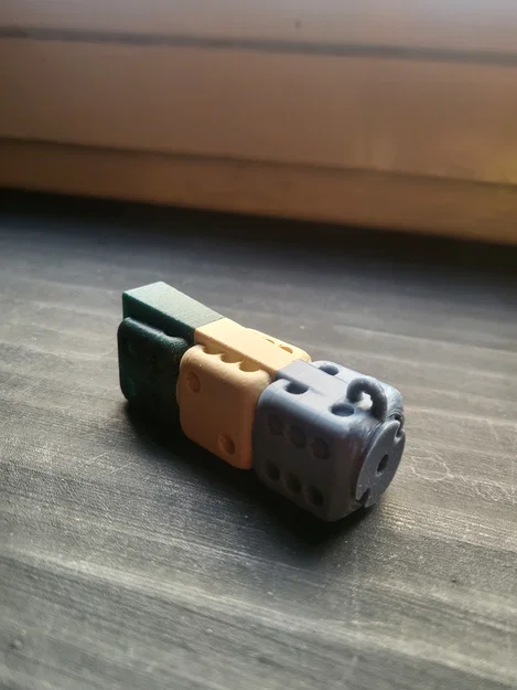 Ốp bật lửa/móc khóa Clipper – Hình xúc xắc - Image 8