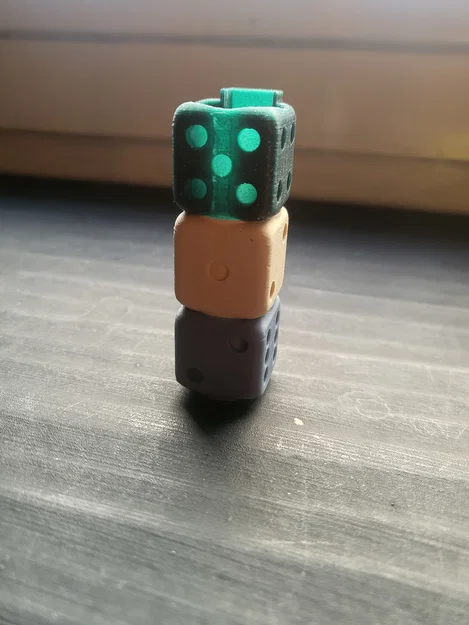 Ốp bật lửa/móc khóa Clipper – Hình xúc xắc - Image 9