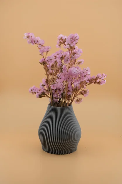 Bình Hoa Gân (Ribbed Vase) - Image 1