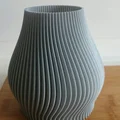 Bình Hoa Gân (Ribbed Vase) - Thumbnail 2