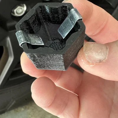 Gai chụp ốc bánh xe Cybertruck (Cybertruck Lug nut cover spike)