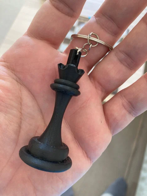 Móc khóa hình quân Hậu (Chess queen) in 3D độc đáo cho tín đồ cờ vua - Image 1