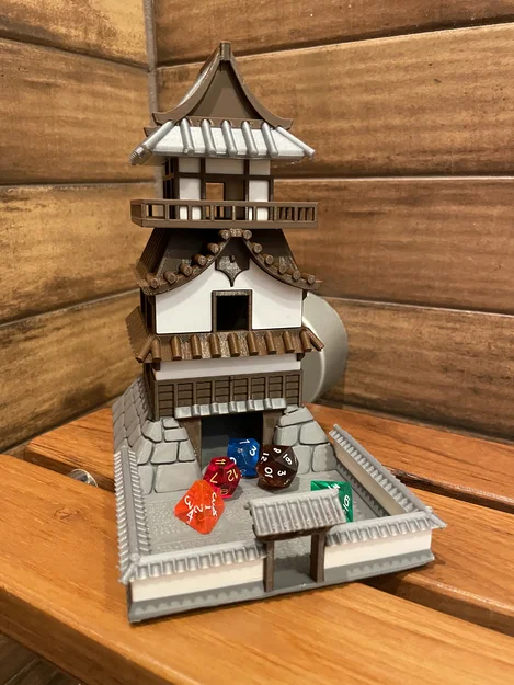 Tháp Lăn Xúc Xắc Lâu Đài Nhật Bản (Japanese Castle Dicetower) - Image 2
