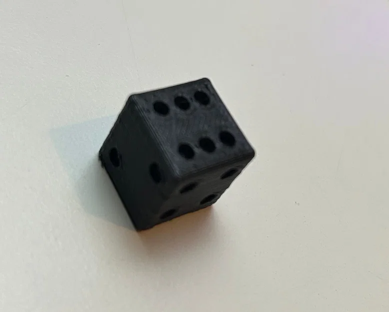 Mô hình xúc xắc 3D tiêu chuẩn (Spielwürfel) dễ in và giải trí - Image 1