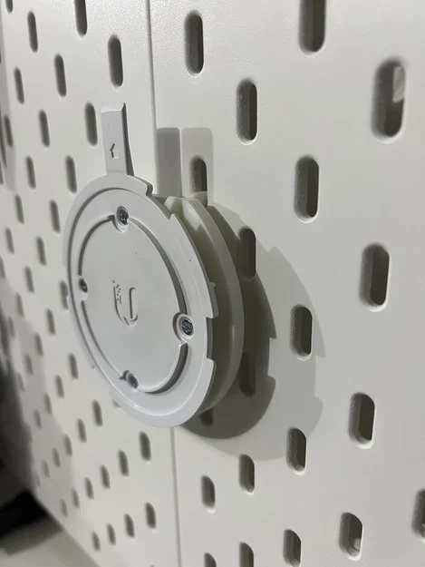 Plate gắn Skadis Universal cho Unifi UAP AC Lite (Mount Plate) - Image 1