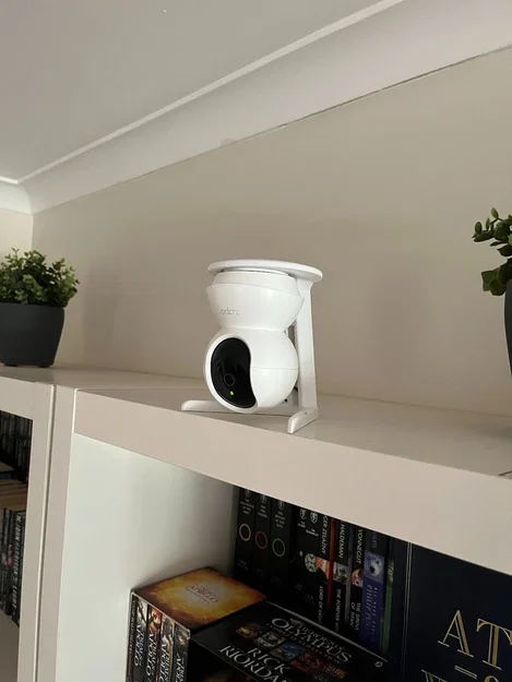 Đế/giá gắn ngược cho camera TP-Link Tapo C200 - Image 1