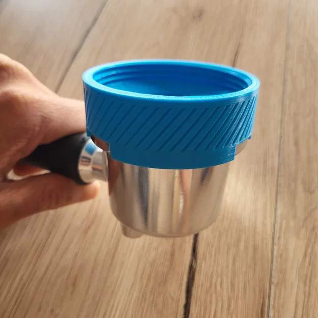 Đế phân phối bột cà phê Umikot 51mm cho máy De'Longhi EC680 - Image 2