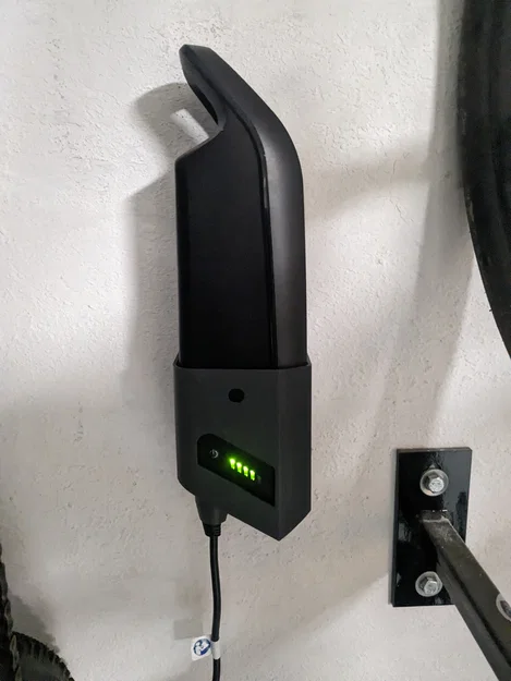 Giá treo tường pin Bosch PowerPack 500 (nhìn ngang) - Image 1