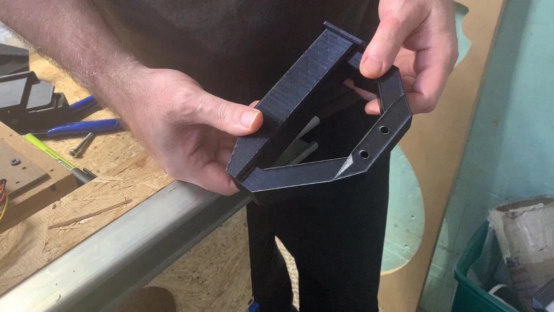 LowRider 3 CNC: Table extenders dùng metal struts + hỗ trợ endstop/tensioner v1.1 - Image 10
