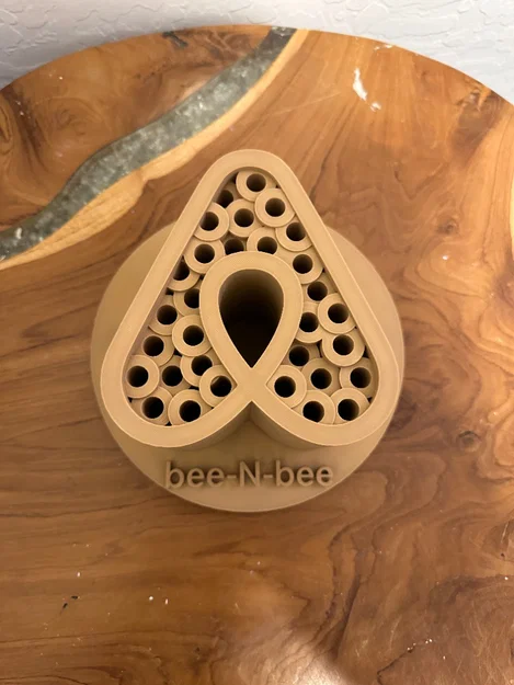 Nhà ở cho ong Air Bee-N-Bee: Mô hình 3D độc đáo cho sân vườn - Image 3