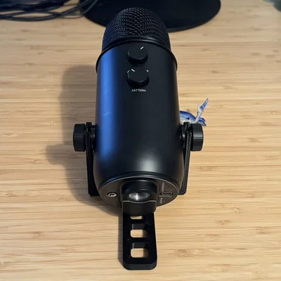 Giá đỡ Low Profile cho Blue Yeti