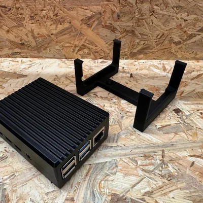 Giá đỡ Geekworm P173 Raspberry Pi4 Case Halter