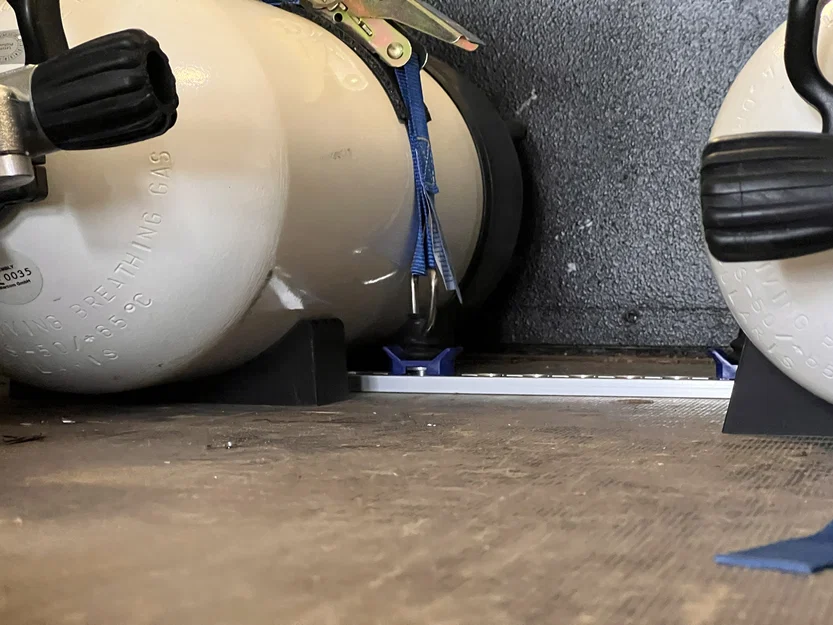 Miếng kê bình lặn (Tauchflaschen Unterlagen) - Image 2